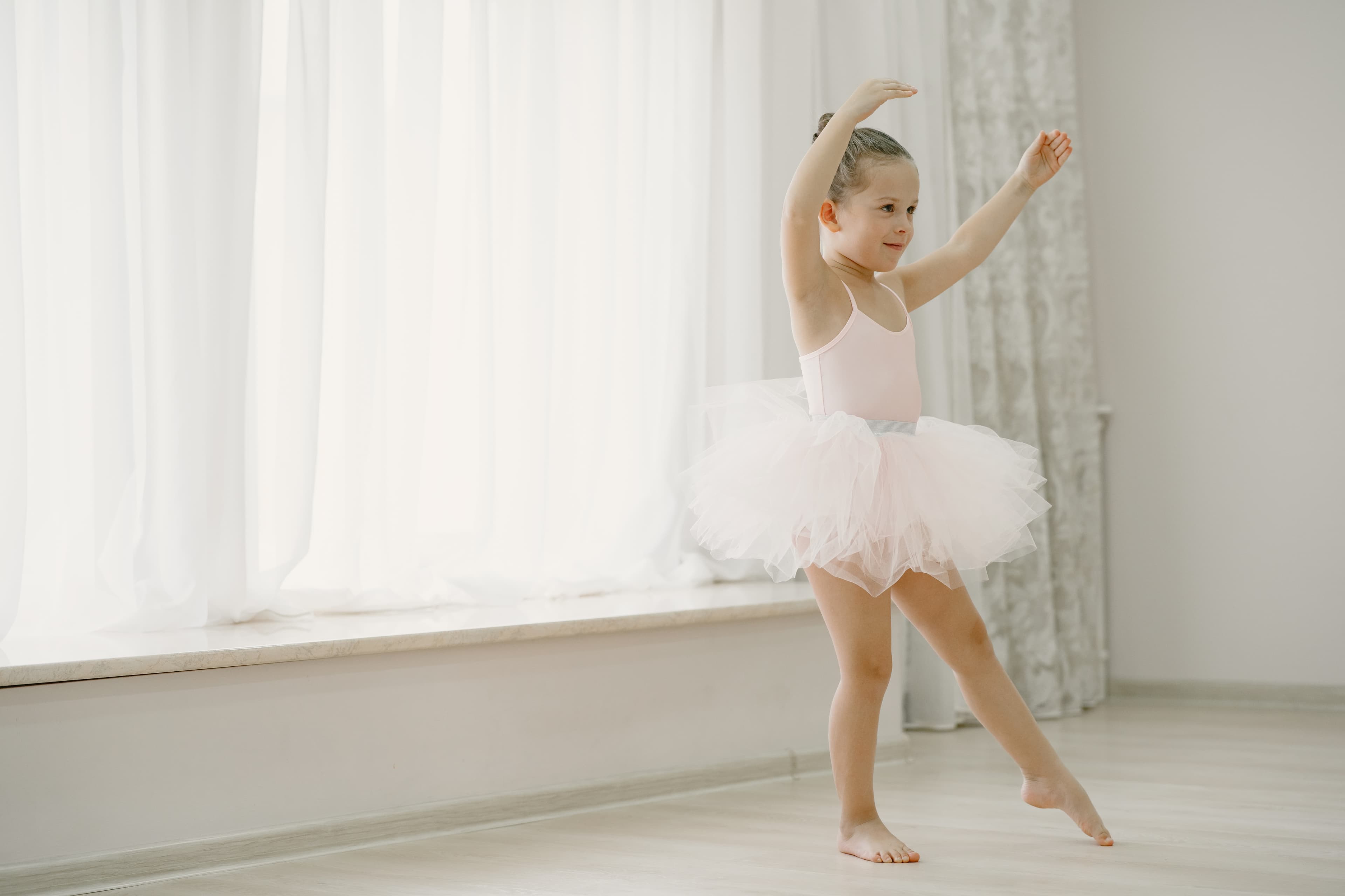 Kids ballet program