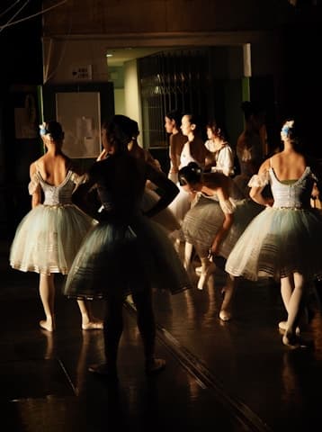 Behind The Scenes photo 6